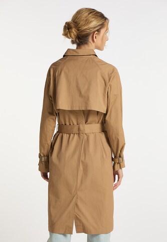 DreiMaster Vintage Between-Seasons Coat in Beige