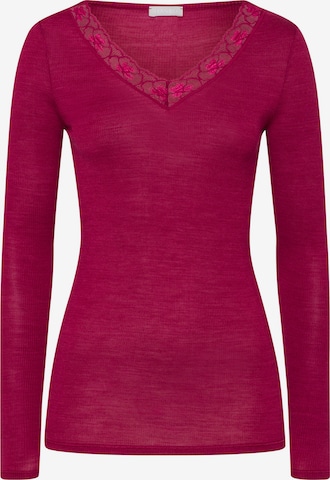 Hanro Undershirt ' Woolen Lace ' in Red: front