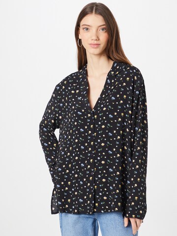 Moves Blouse in Zwart: voorkant