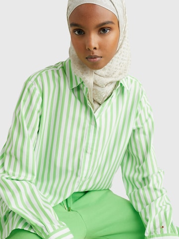 TOMMY HILFIGER Blouse in Green