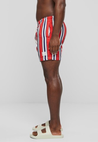 Karl Kani Badeshorts in Rot