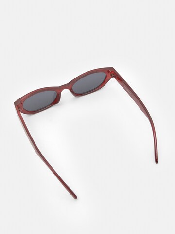 Occhiali da sole di Pull&Bear in rosso