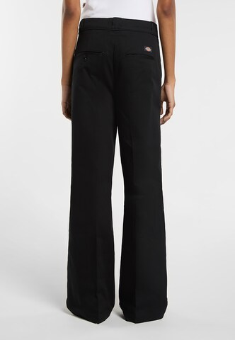Effilé Pantalon DICKIES en noir : derrière