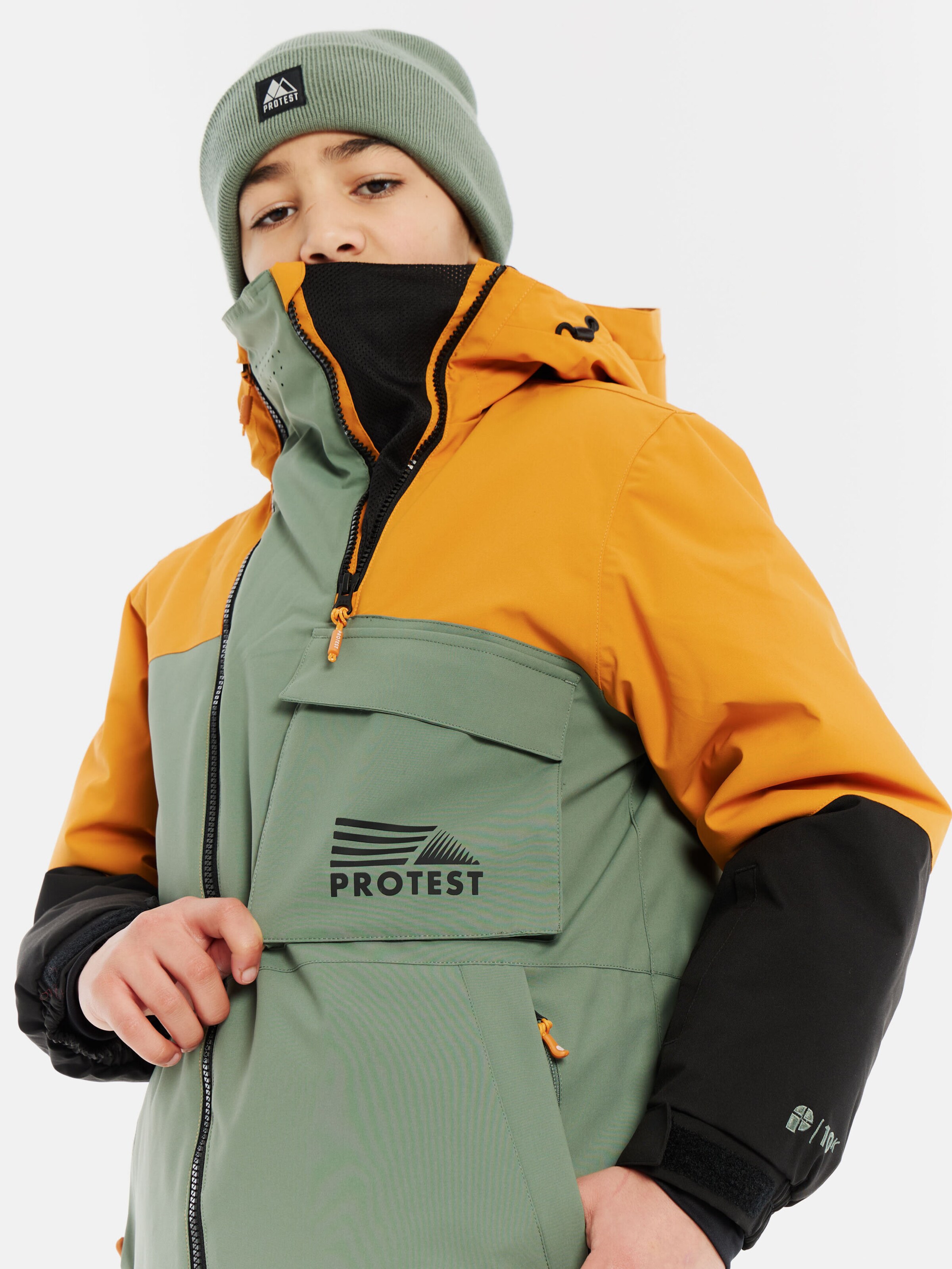 PROTEST Sportjacke 'PRTTrax JR' in Grün