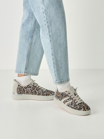 Baskets basses Tamaris en mélange de couleurs