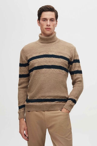 D’S Damat Sweater in Beige: front