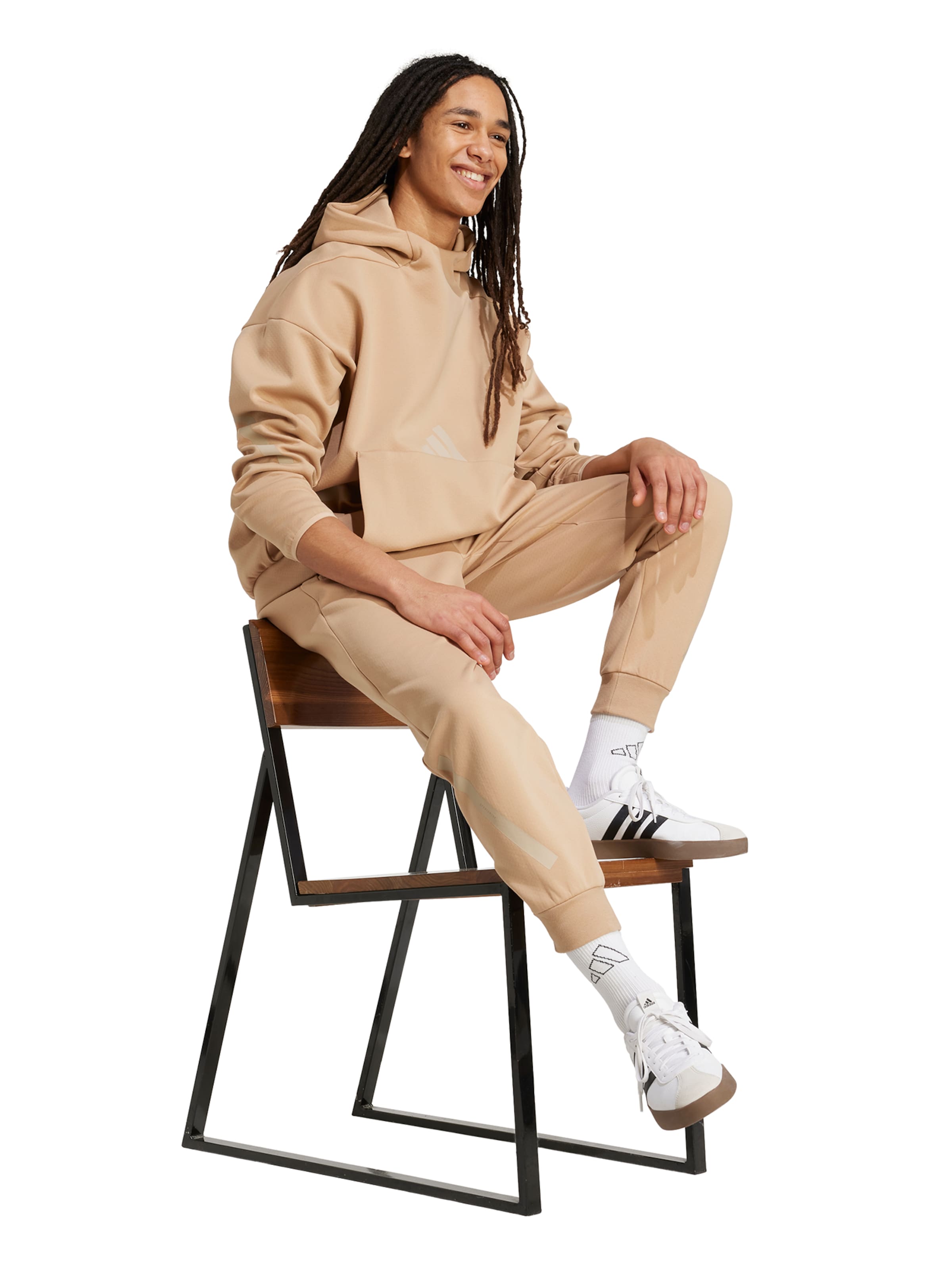 ADIDAS SPORTSWEAR - Tapered Pantalón deportivo 'Z.N.E.' en beige