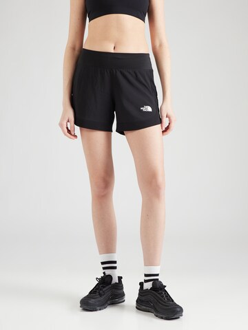 THE NORTH FACE Normalny krój Spodnie sportowe 'Sunriser 4" Shorts' w kolorze czarny: przód