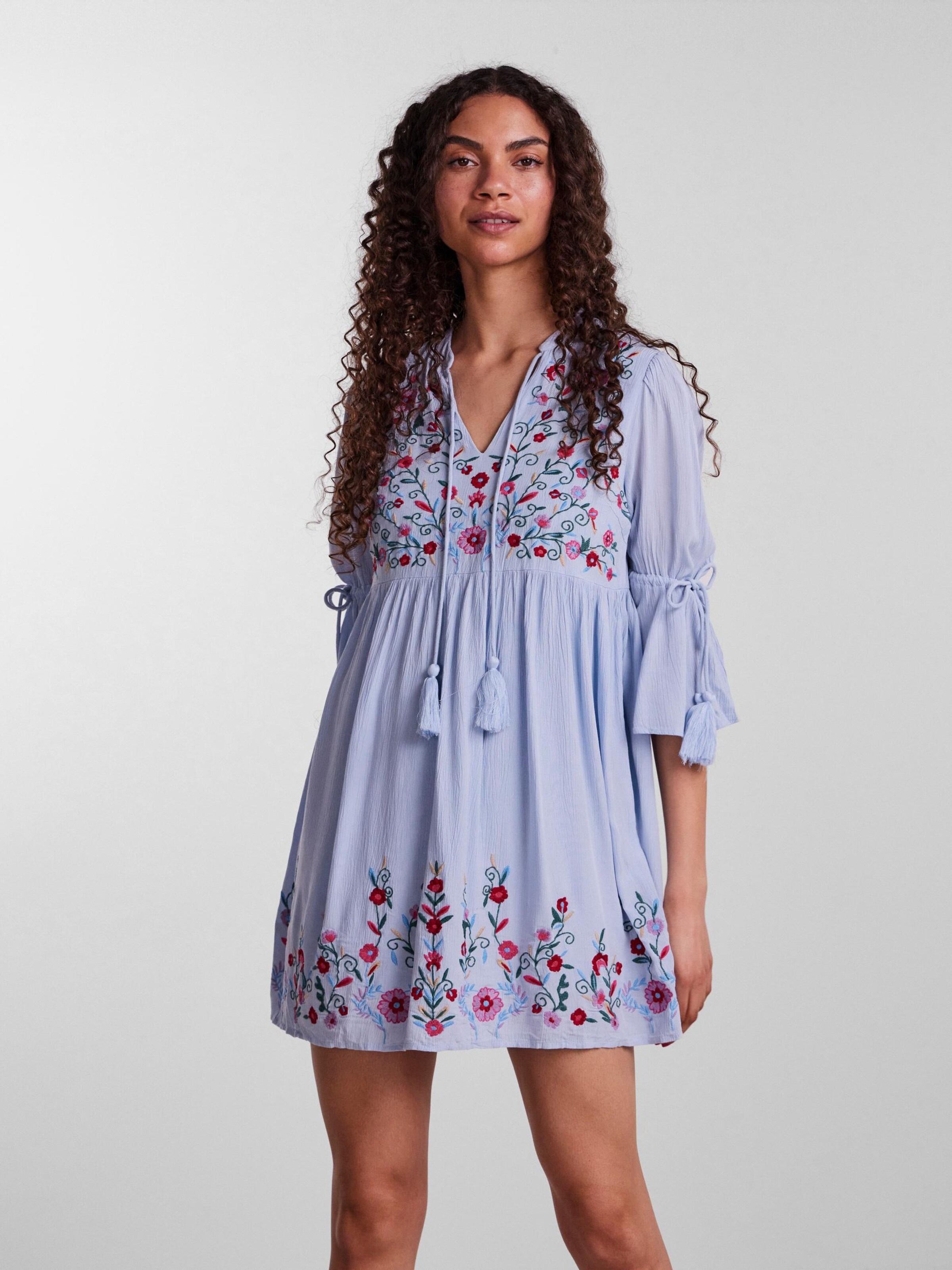 Frauen Kleider Y.A.S Kleid 'Chella' in Hellblau - HF48233 Frauen Kleider Y.A.S Kleid 'Chella' in Hellblau - HF48233