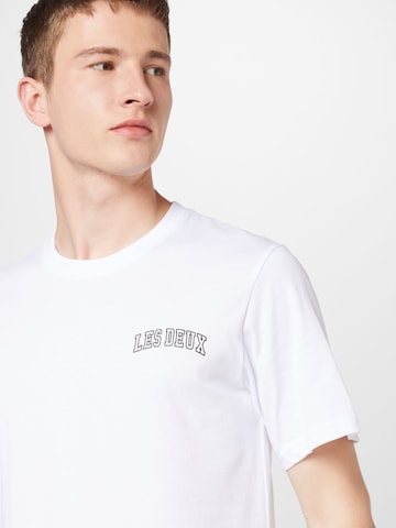 Les Deux - Camiseta 'Blake' en blanco