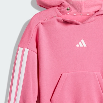 Completo per l'allenamento ' Essentials ' di ADIDAS SPORTSWEAR in rosa