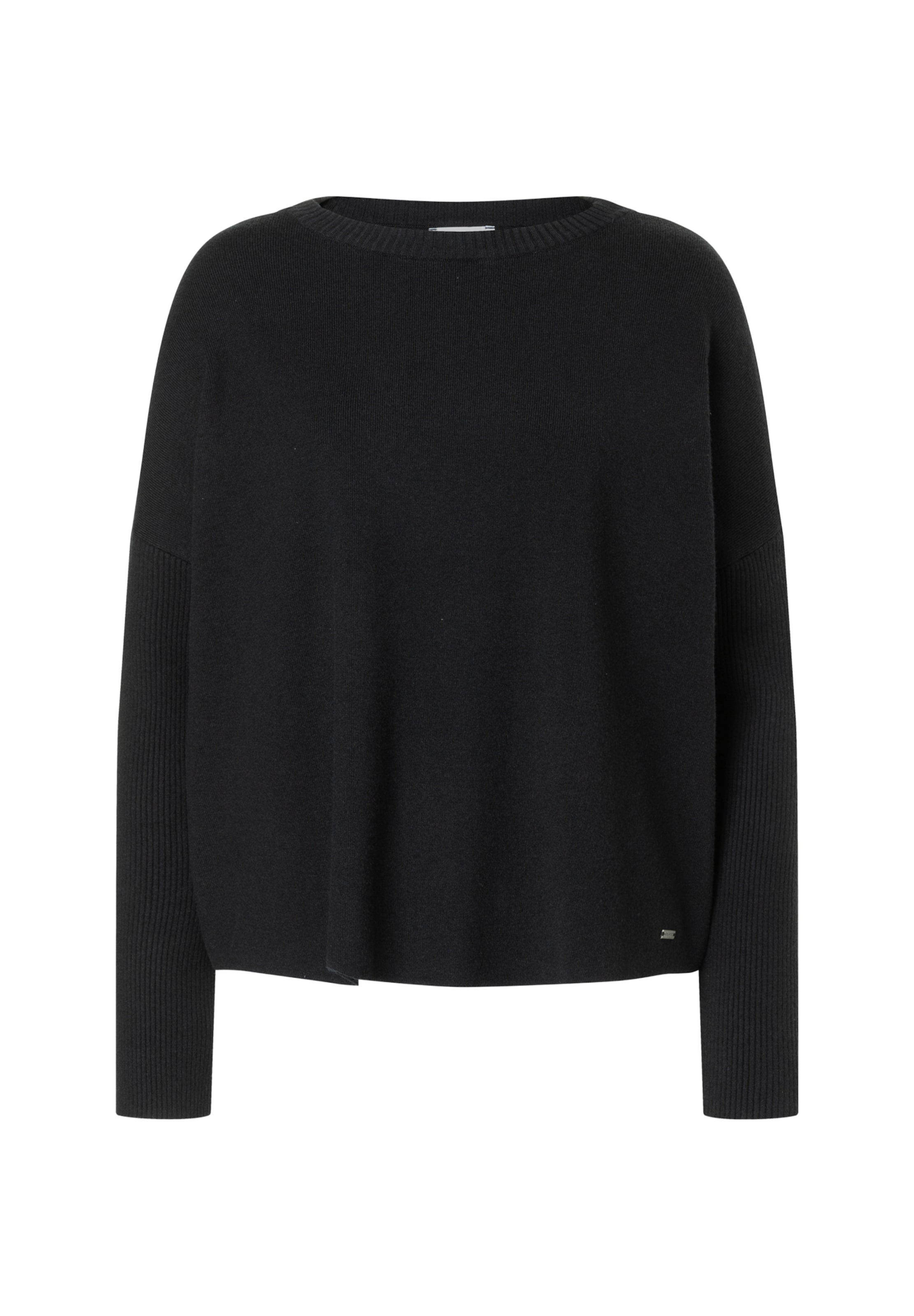 Pullover di MORE & MORE in nero: frontale