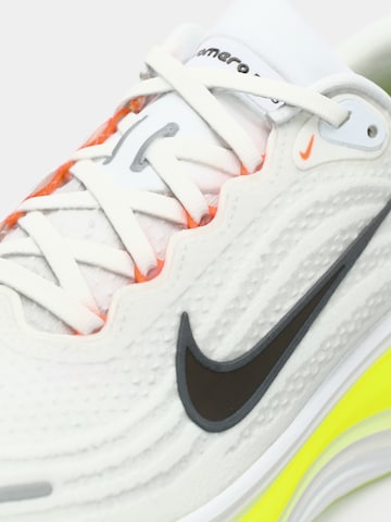 NIKE Laufschuh 'Vomero Plus' in Weiß