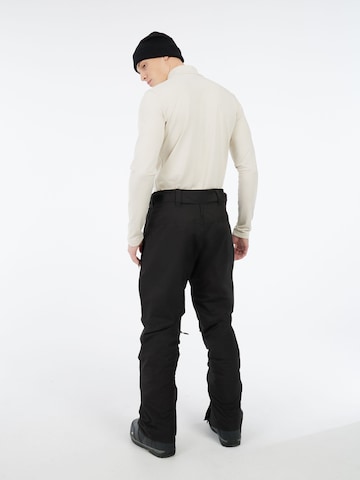 PROTEST Regular Sporthose 'PRTKvitis'‌‌ in Schwarz