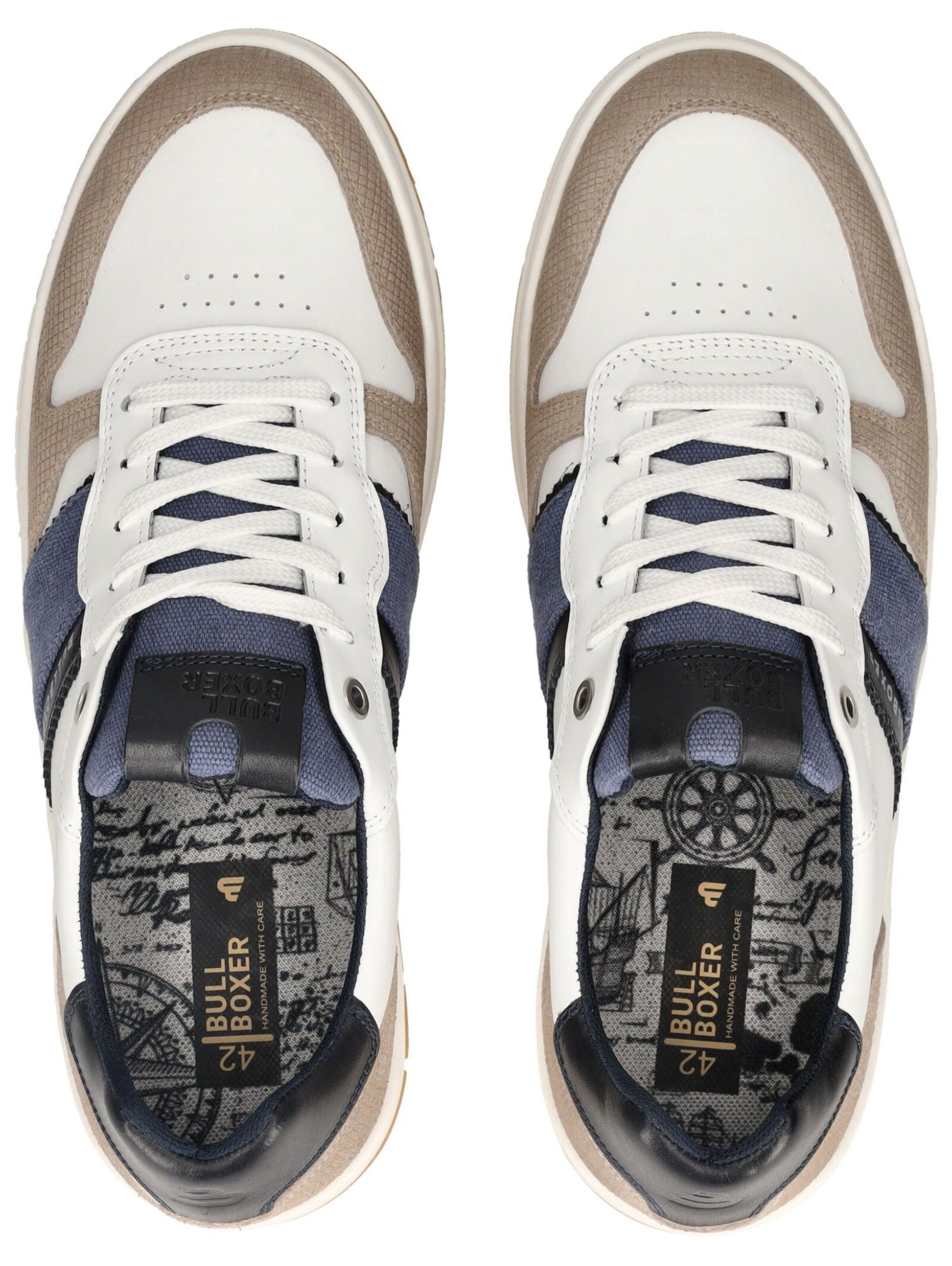 Baskets basses BULLBOXER en blanc