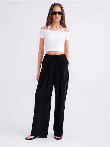 MixRay Loosefit Broek in Zwart: voorkant