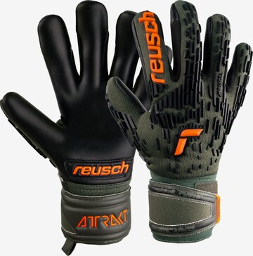 REUSCH Athletic Gloves 'Attrakt Freegel Silver Finger Support' in Green: front