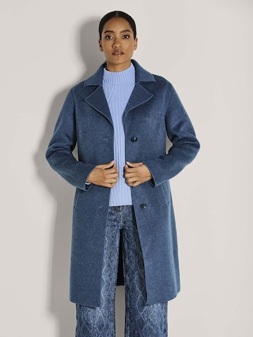 MADELEINE Tussenmantel in Blauw: voorkant