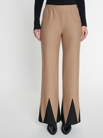 Ana Alcazar Regular Pants in Beige: front