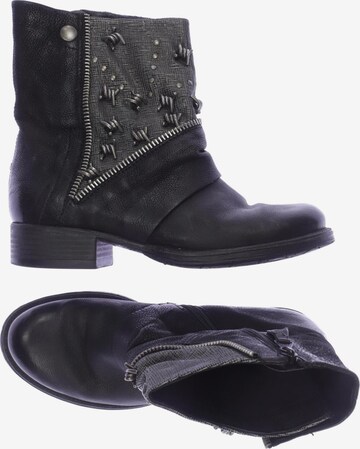 MJUS Dress Boots in 37 in Black: front
