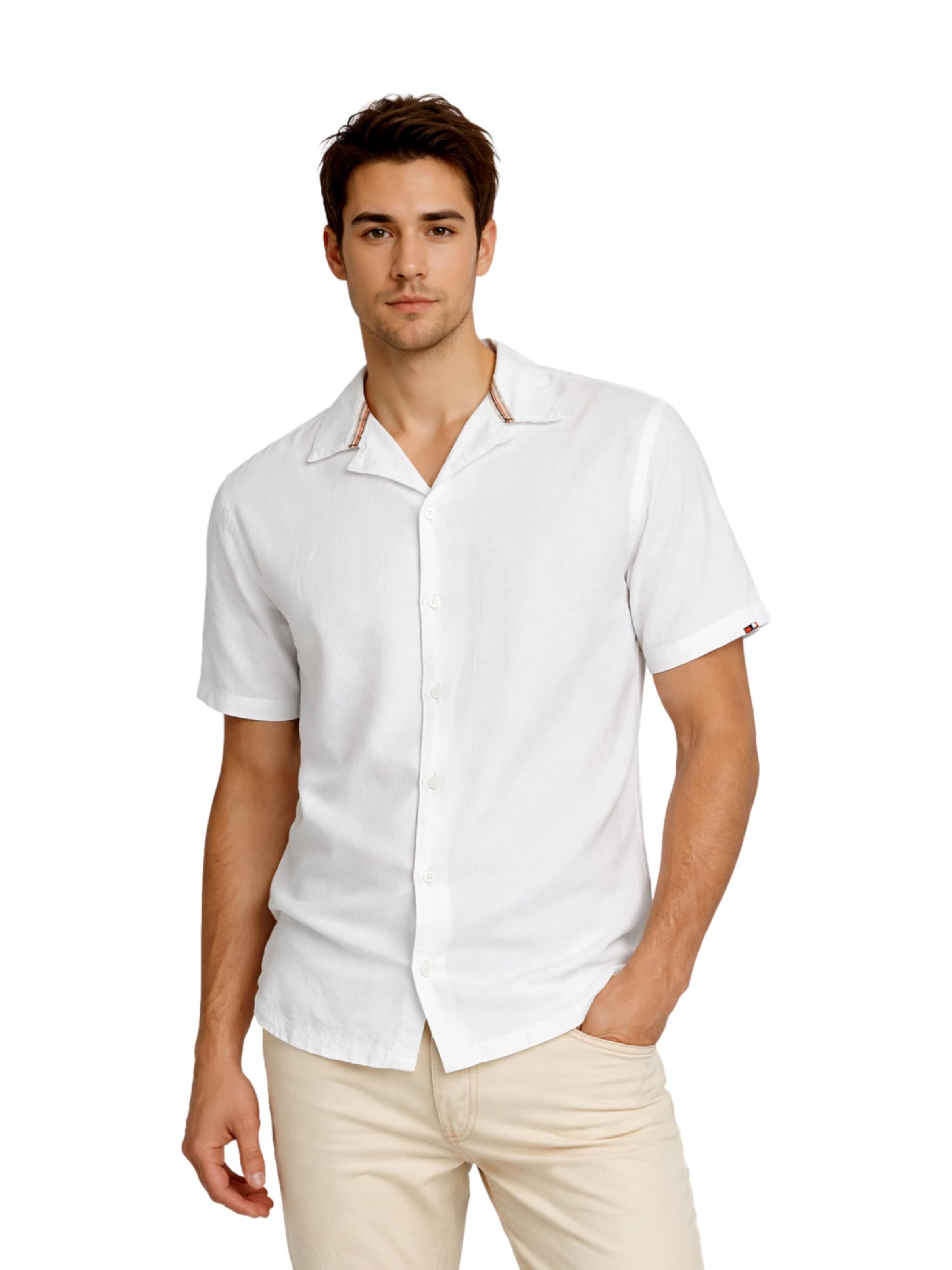 INDICODE Regular fit Button Up Shirt in White: front