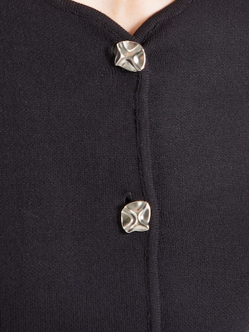 VILA Strickjacke 'VISWAY' in Schwarz