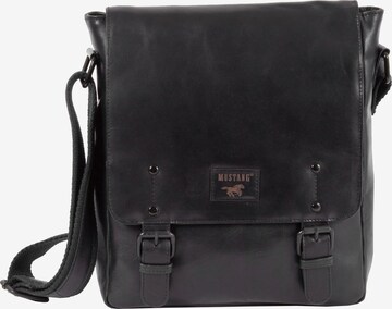 MUSTANG Crossbody Bag in Black: front