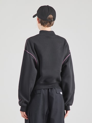 Nike Sportswear Свитшот 'Phoenix' в Черный