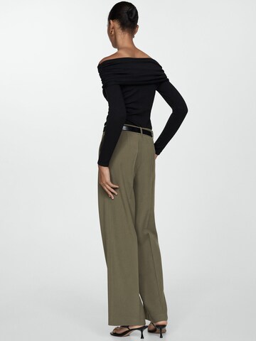 MANGO Bő szár Ráncos nadrág 'CARLOS' - zöld