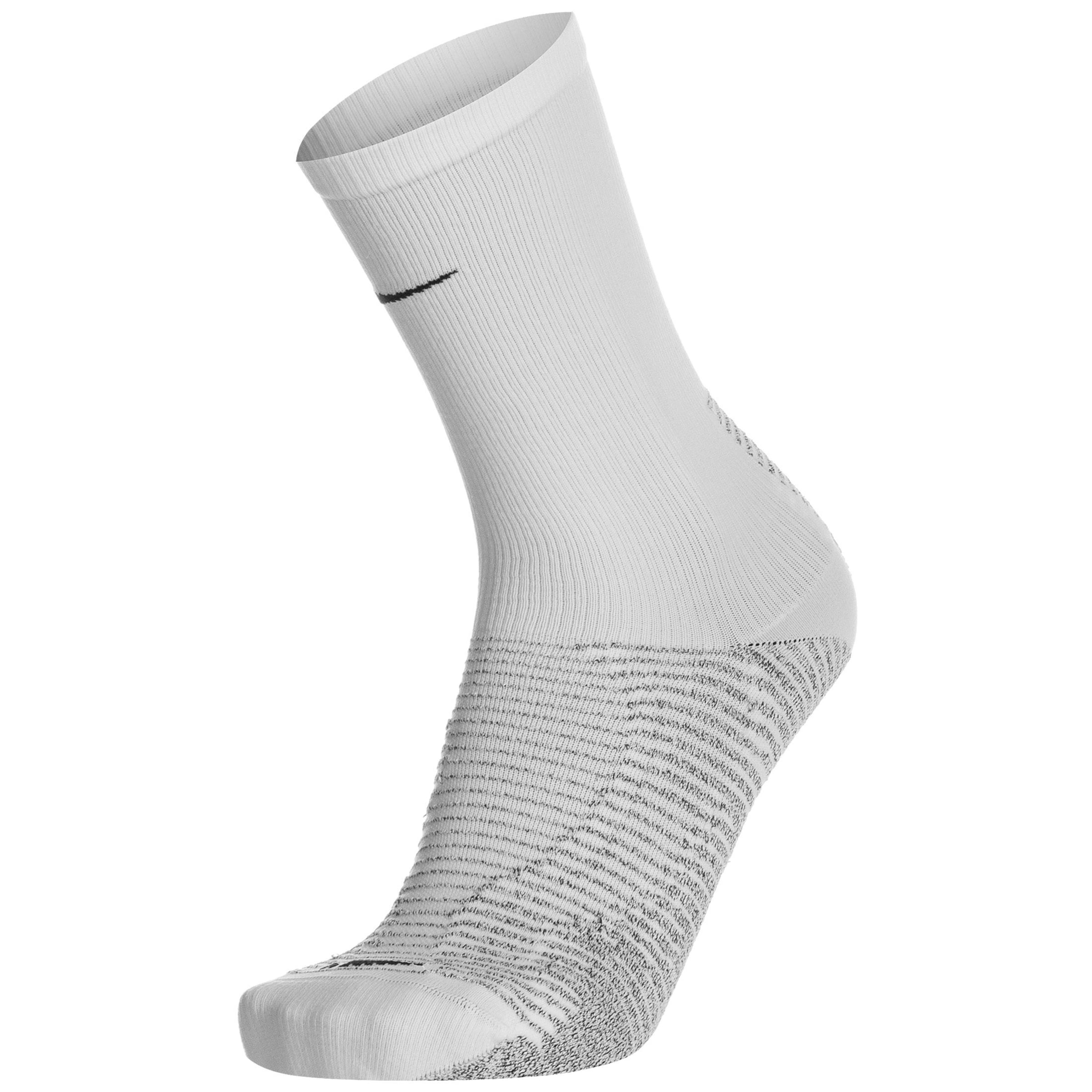 Șosete sport 'Vapor Strike' de la NIKE pe alb: față