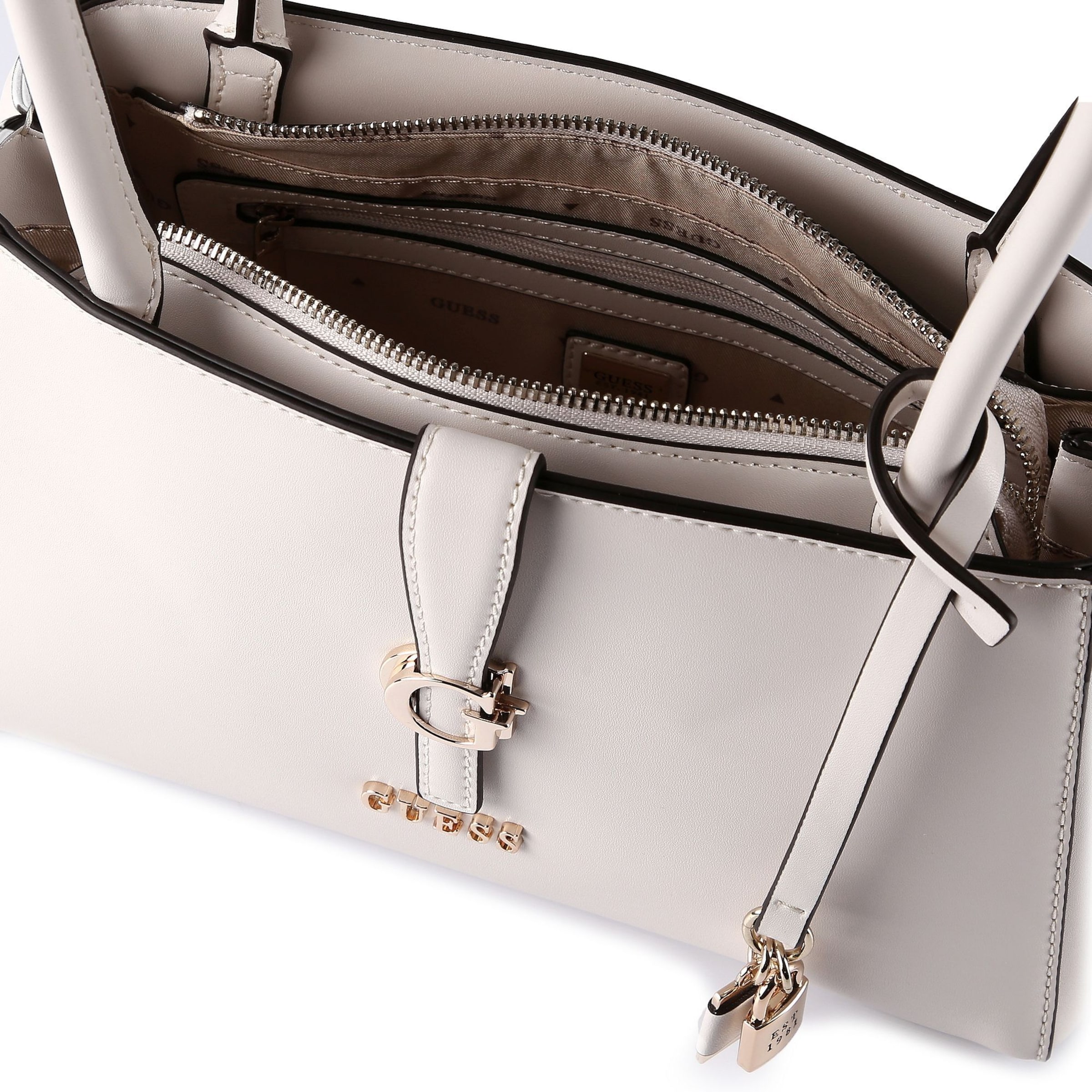 GUESS Schultertasche 'Carrie' in Weiß