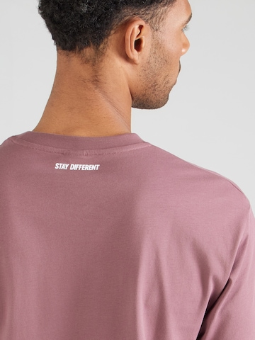 Iriedaily Majica 'Bye Bye' | vijolična barva