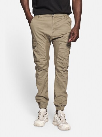 Redefined Rebel Regular Cargo Pants 'Chicago' in Green: front