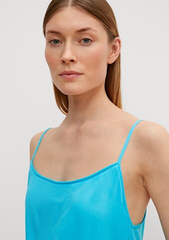 COMMA Top in Blue