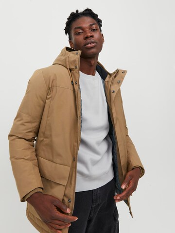 JACK & JONES Vinterparkas 'Rob' i brun