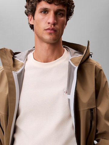 T-Shirt Calvin Klein Jeans en beige