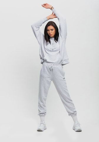 Tom Barron Sports Suit in Grey: front