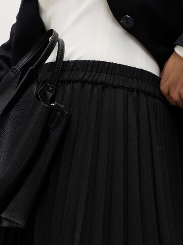 Gonna di Marks & Spencer in nero