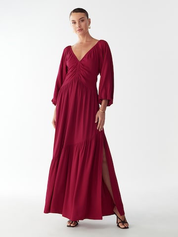 St MRLO Рокля 'PIPER' в червено: отпред