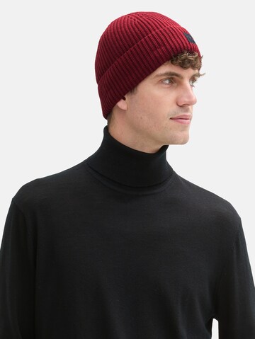 TOM TAILOR Beanie in Red: front