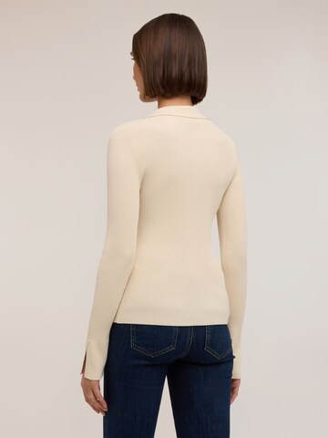 MOTIVI Sweater in White