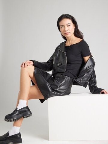 Aware Μπλουζάκι 'AWAMYRA' σε μαύρο