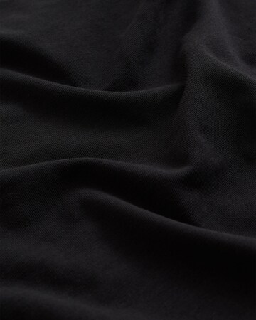 WE Fashion Top in Black