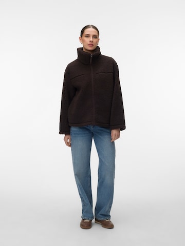 VERO MODA Fleecejacke 'VMKARLA' in Braun