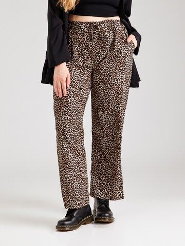 ONLY Carmakoma Wide leg Trousers in Brown: front