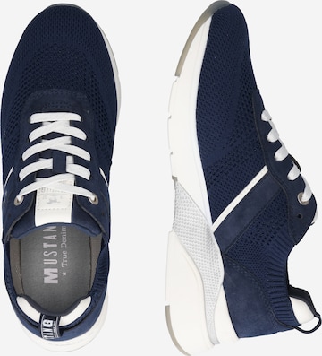 MUSTANG Sneakers laag in Blauw