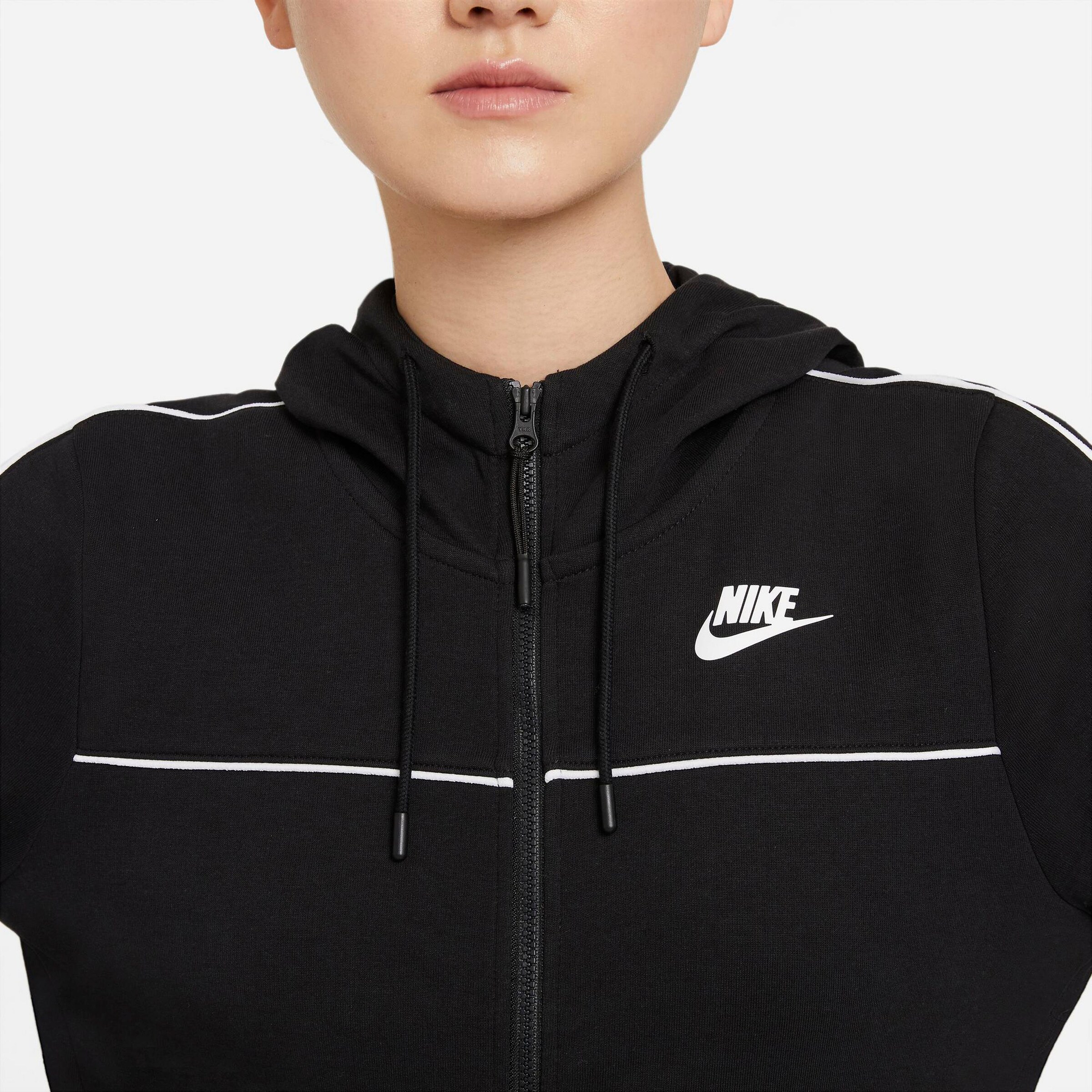 Frauen Sweat Nike Sportswear Sweatjacke in Schwarz - PT50314