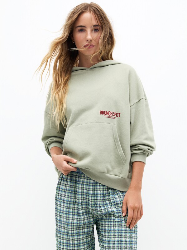 Pull&Bear Sweatshirt in Beige