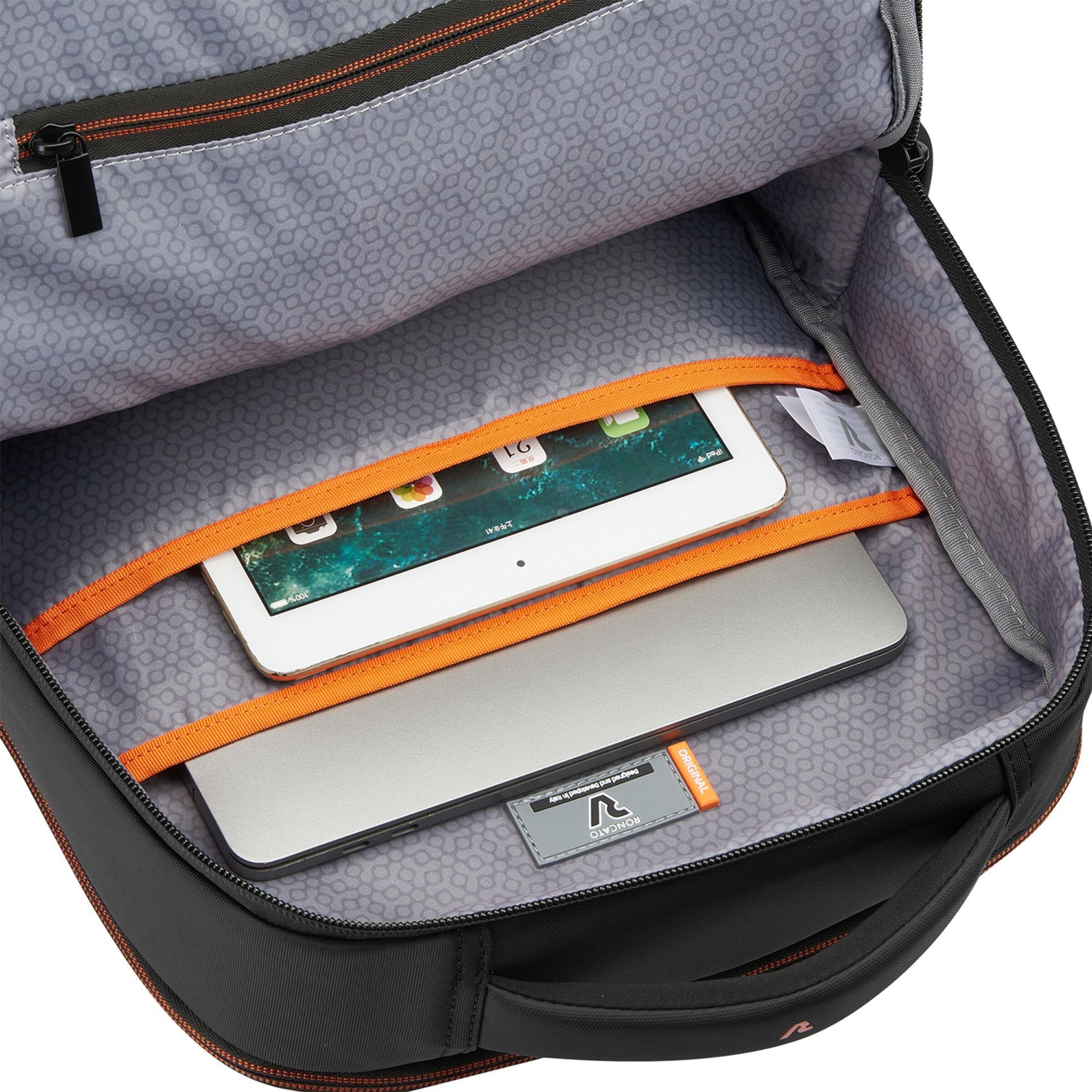 Roncato Backpack ' Metropolitan ' in Black