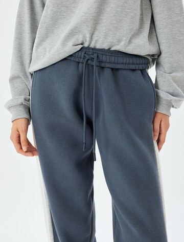 Koton Loose fit Trousers in Grey